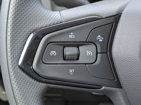 New 2026 Chevrolet Trax LT w/ Midnight Edition image 14