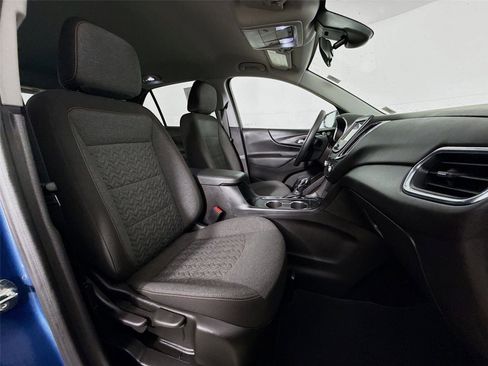 Used 2024 Chevrolet Equinox LT AWD/4WD image 28