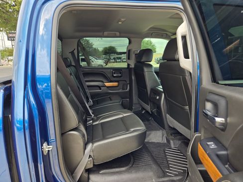 Used 2018 Chevrolet Silverado 1500 LTZ w/ Texas Edition RWD image 22
