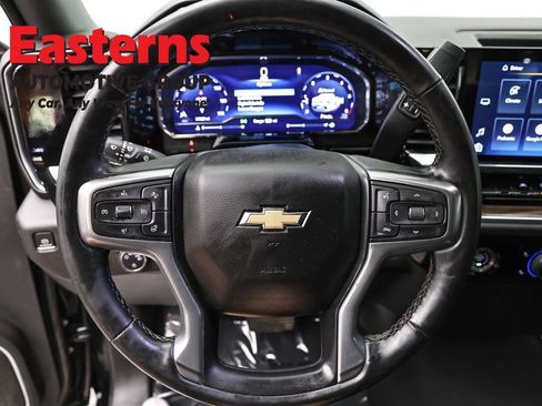Used 2023 Chevrolet Silverado 1500 LT AWD/4WD image 10