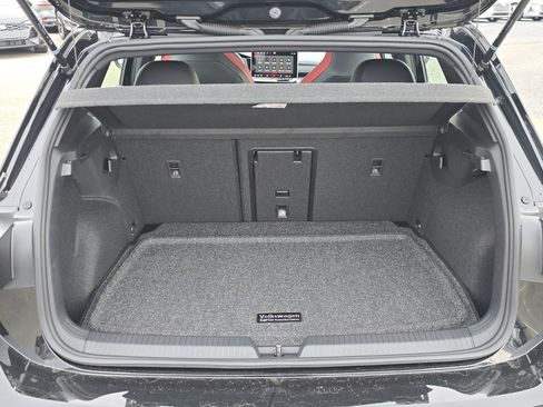 New 2026 Volkswagen GTI SE image 14