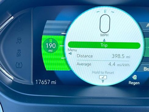 Used 2021 Chevrolet Bolt LT FWD image 12