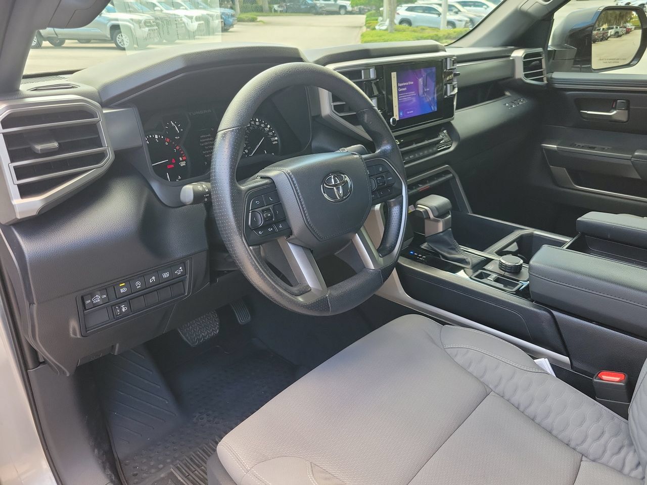 Used 2025 Toyota Tundra SR5 w/ SR5 Convenience Package AWD/4WD image 15