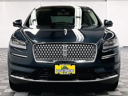 Used 2022 Lincoln Nautilus Reserve w/ Equipment Group 201A AWD/4WD image 4
