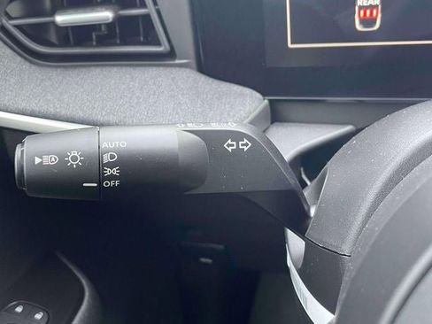 New 2025 Nissan Kicks SV w/ SV Premium Package image 21