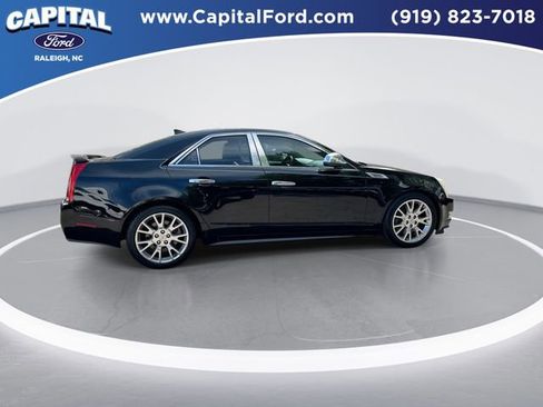 Used 2010 Cadillac CTS Premium image 9