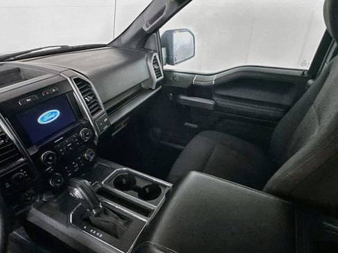 Used 2018 Ford F150 XLT w/ Equipment Group 302A Luxury AWD/4WD image 30