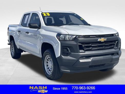 Used 2023 Chevrolet Colorado W/T w/ Advanced Trailering Package image 1
