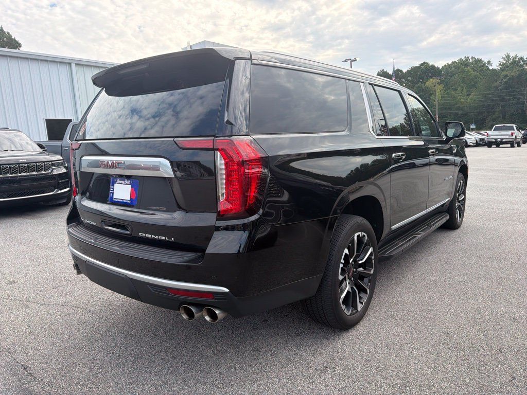 Used 2023 GMC Yukon XL Denali w/ Max Trailering Package AWD/4WD image 7