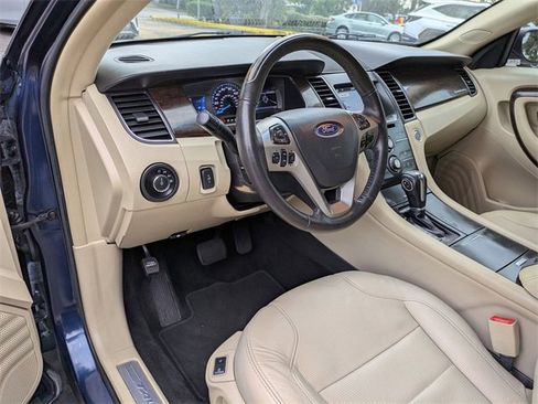 Used 2016 Ford Taurus Limited image 11