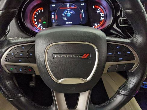 Used 2021 Dodge Durango SXT RWD image 13