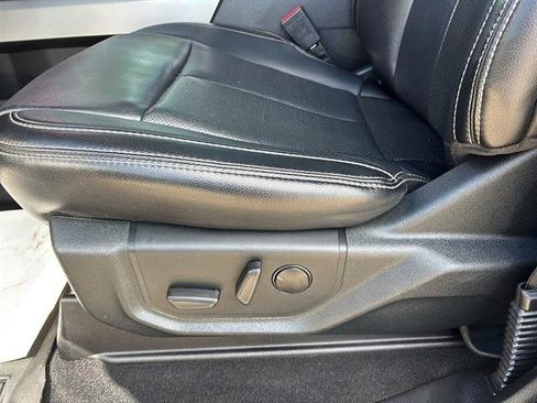 Certified 2020 Ford F250 Lariat w/ Lariat Value Package image 12
