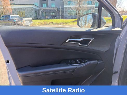 Used 2023 Kia Sportage X-Line w/ X-Line Premium Package image 11