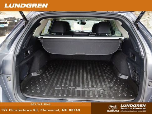 Used 2023 Subaru Outback Limited AWD/4WD image 34