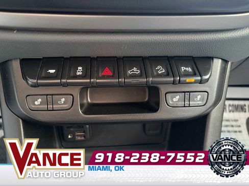 Used 2021 Chevrolet Colorado Z71 image 26