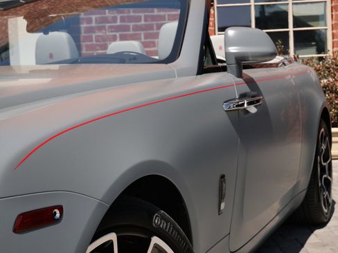 Used 2020 Rolls-Royce Dawn RWD image 13