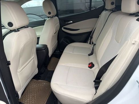 Used 2020 Buick Encore GX Preferred w/ Cold Weather Comfort Package image 7