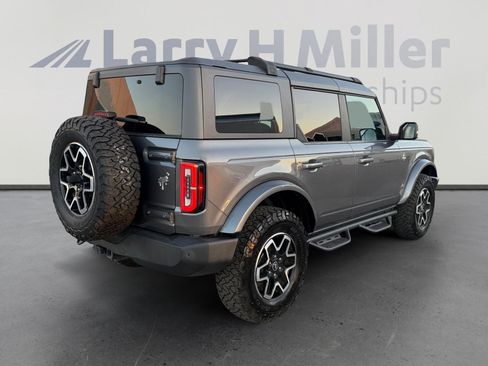 Certified 2022 Ford Bronco Outer Banks AWD/4WD image 5