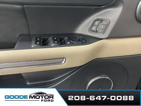 Certified 2024 Ford Expedition Limited AWD/4WD image 9