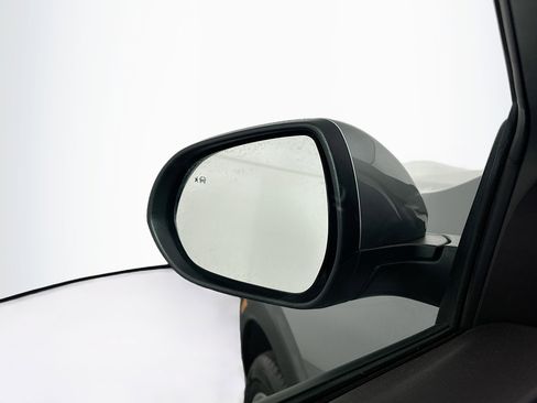 Used 2025 Buick Encore GX Preferred image 16