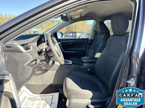 Used 2023 Toyota RAV4 LE image 11