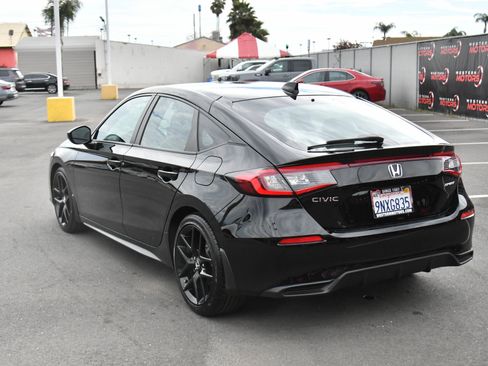 Used 2024 Honda Civic Sport image 6