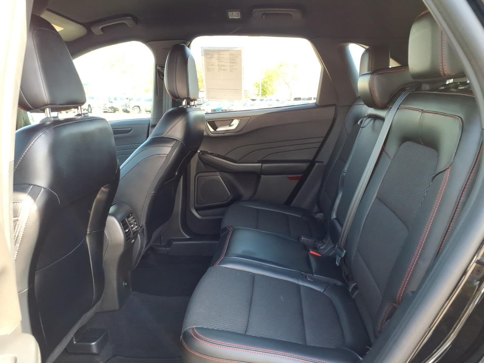 Certified 2024 Ford Escape ST-Line w/ Tech Pack #1 FWD image 17