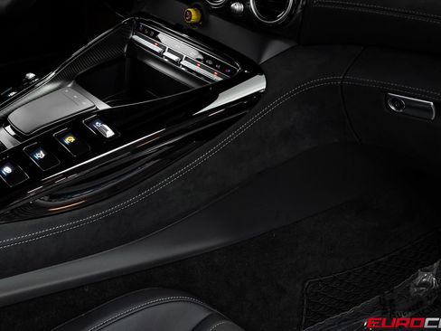 Used 2021 Mercedes-Benz AMG GT Black Series image 41