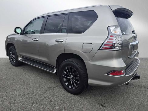 Used 2023 Lexus GX 460 Premium image 5
