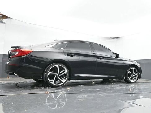 Used 2019 Honda Accord Sport image 45
