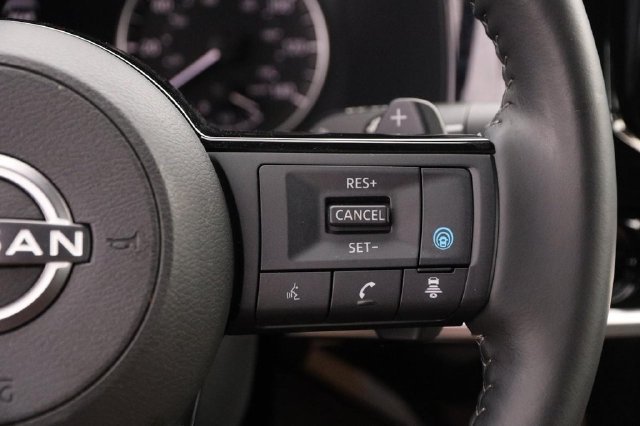 Certified 2025 Nissan Pathfinder SL AWD/4WD image 14