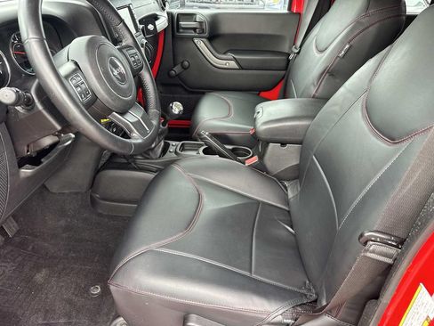 Used 2017 Jeep Wrangler Unlimited Sport AWD/4WD image 16