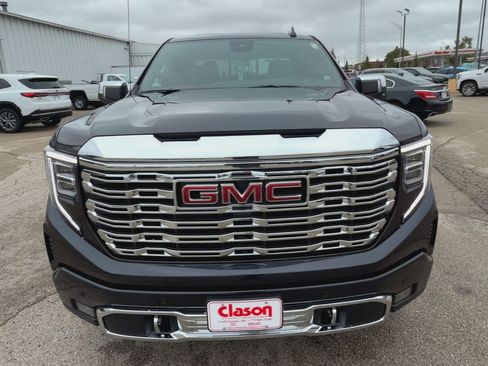 New 2026 GMC Sierra 1500 Denali w/ Technology Package image 3