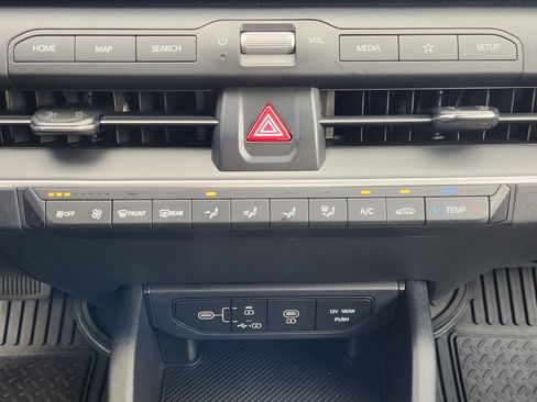 Used 2025 Kia K4 LXS image 22