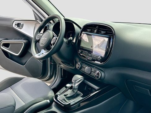 New 2025 Kia Soul S image 5