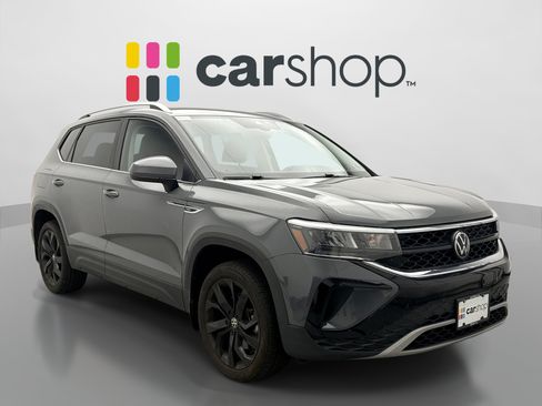 Used 2024 Volkswagen Taos SE FWD image 5