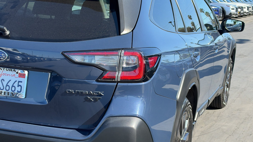 Certified 2024 Subaru Outback Onyx Edition XT AWD/4WD image 7