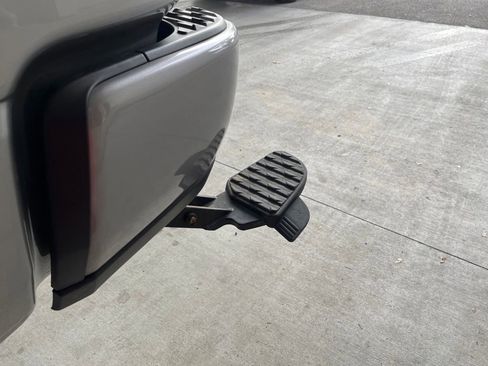 New 2022 RAM 1500 Big Horn image 19