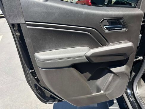 New 2025 GMC Canyon Elevation w/ Convenience Package image 22