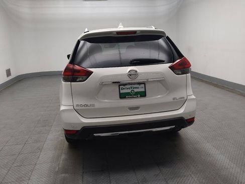 Used 2019 Nissan Rogue SL w/ Premium Package image 6