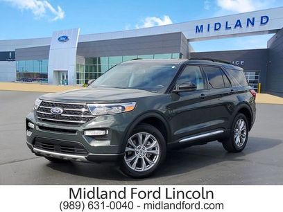 Certified 2024 Ford Explorer XLT w/ Equipment Group 202A
