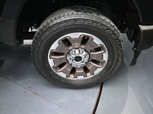 Used 2024 Ford F350 King Ranch image 23