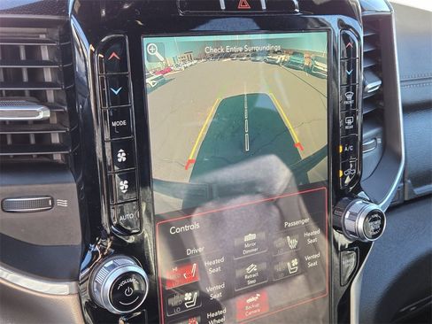 Used 2019 RAM 1500 Laramie image 15