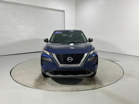 Used 2022 Nissan Rogue S AWD/4WD image 16