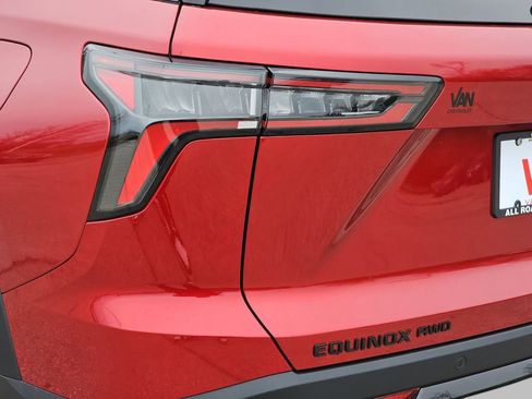New 2026 Chevrolet Equinox RS AWD/4WD image 42