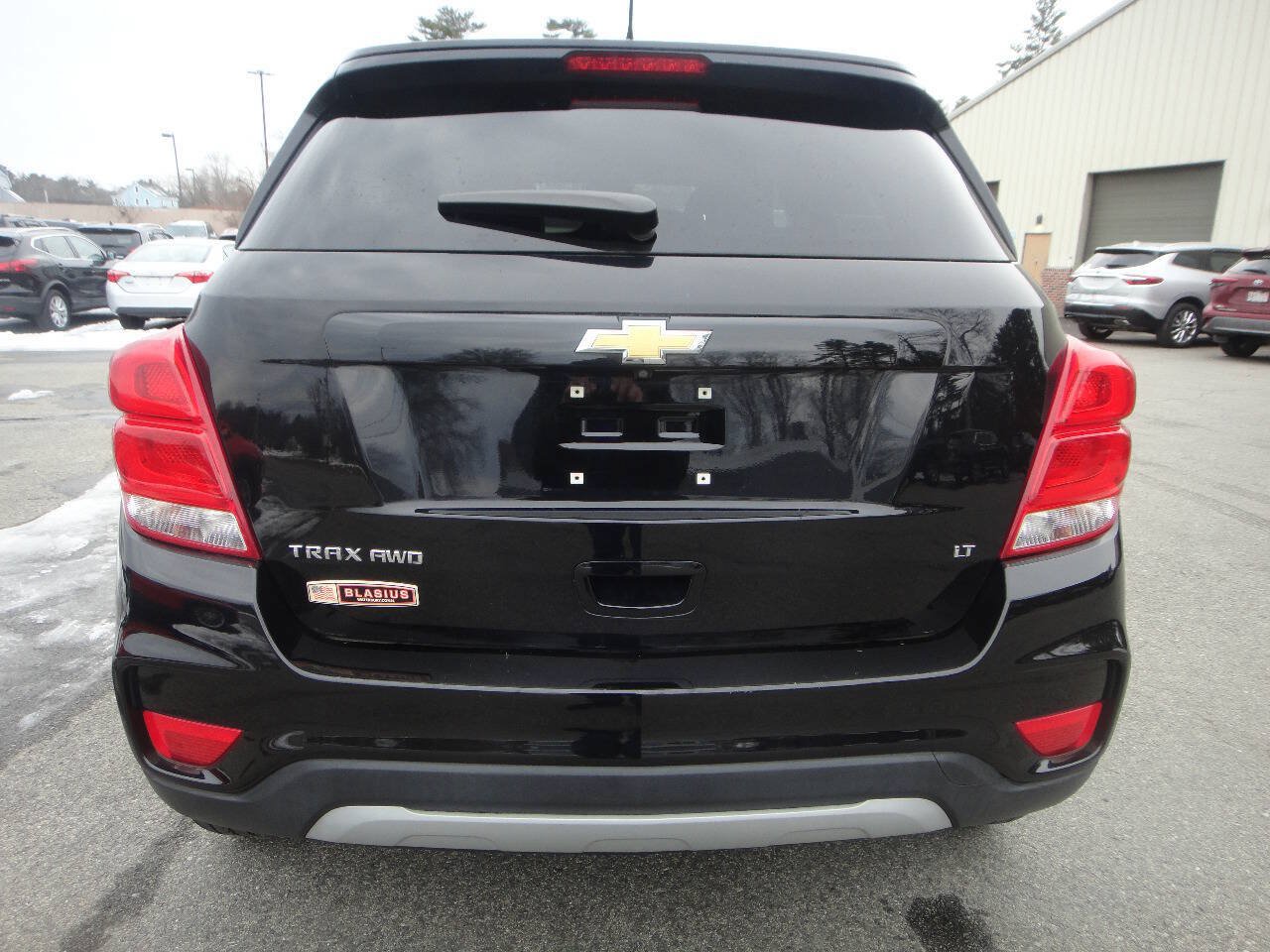 Used 2019 Chevrolet Trax LT w/ LT Convenience Package AWD/4WD image 5