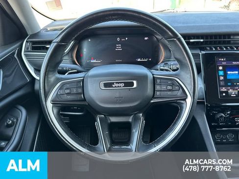 Used 2021 Jeep Grand Cherokee L Laredo w/ Luxury Tech Group I AWD/4WD image 30