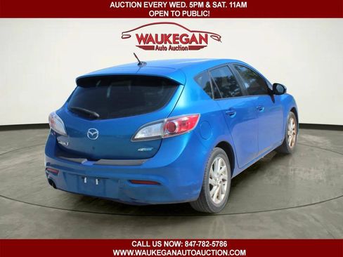Used 2012 MAZDA MAZDA3 i Grand Touring w/ Tech Pkg FWD image 5