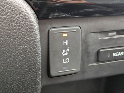 Used 2017 Honda Pilot Touring image 26