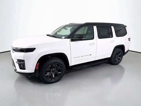 New 2026 Jeep Grand Wagoneer 4WD image 3